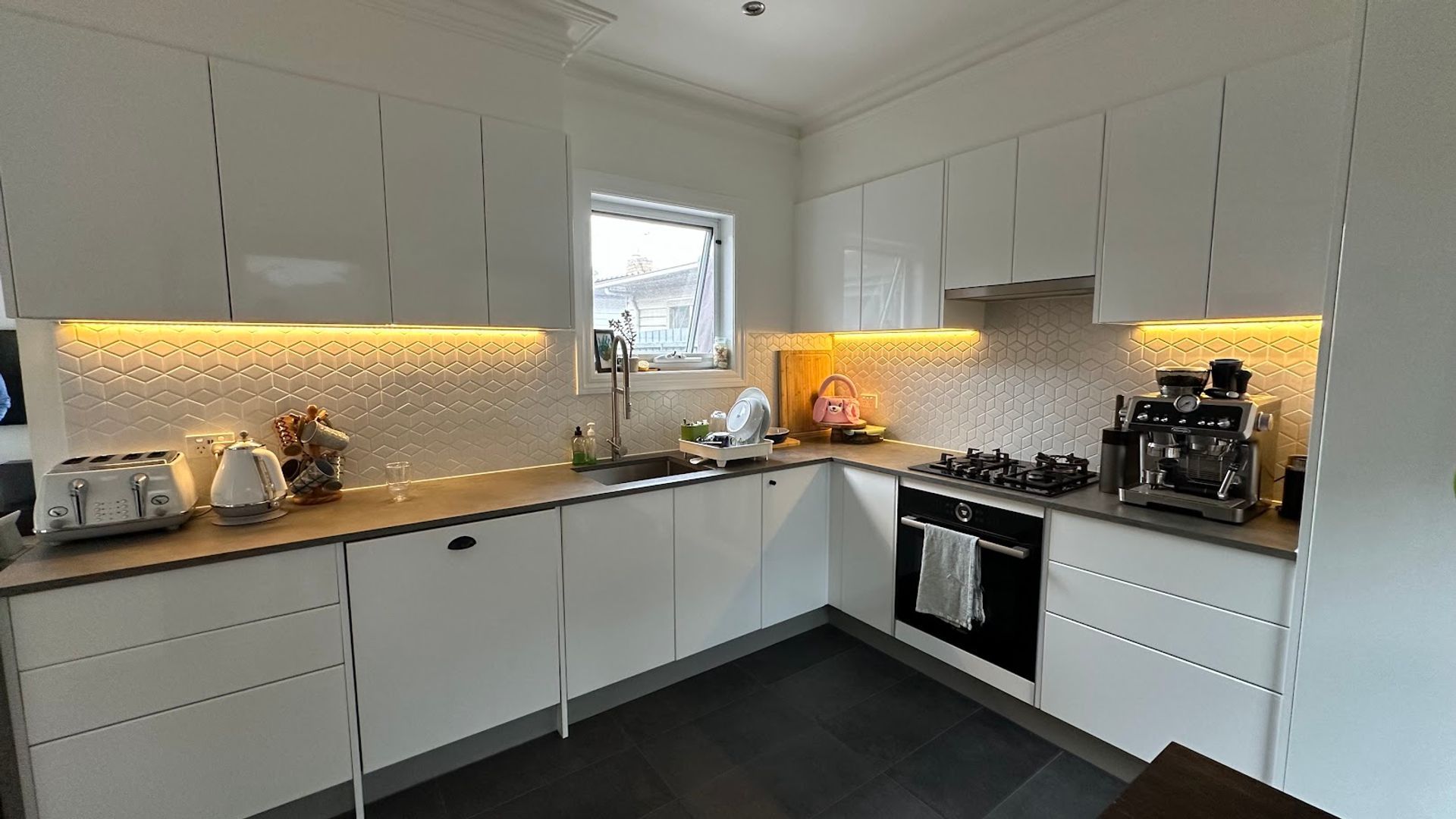 3 bedrooms House in 28A Stanger St YARRAVILLE VIC, 3013