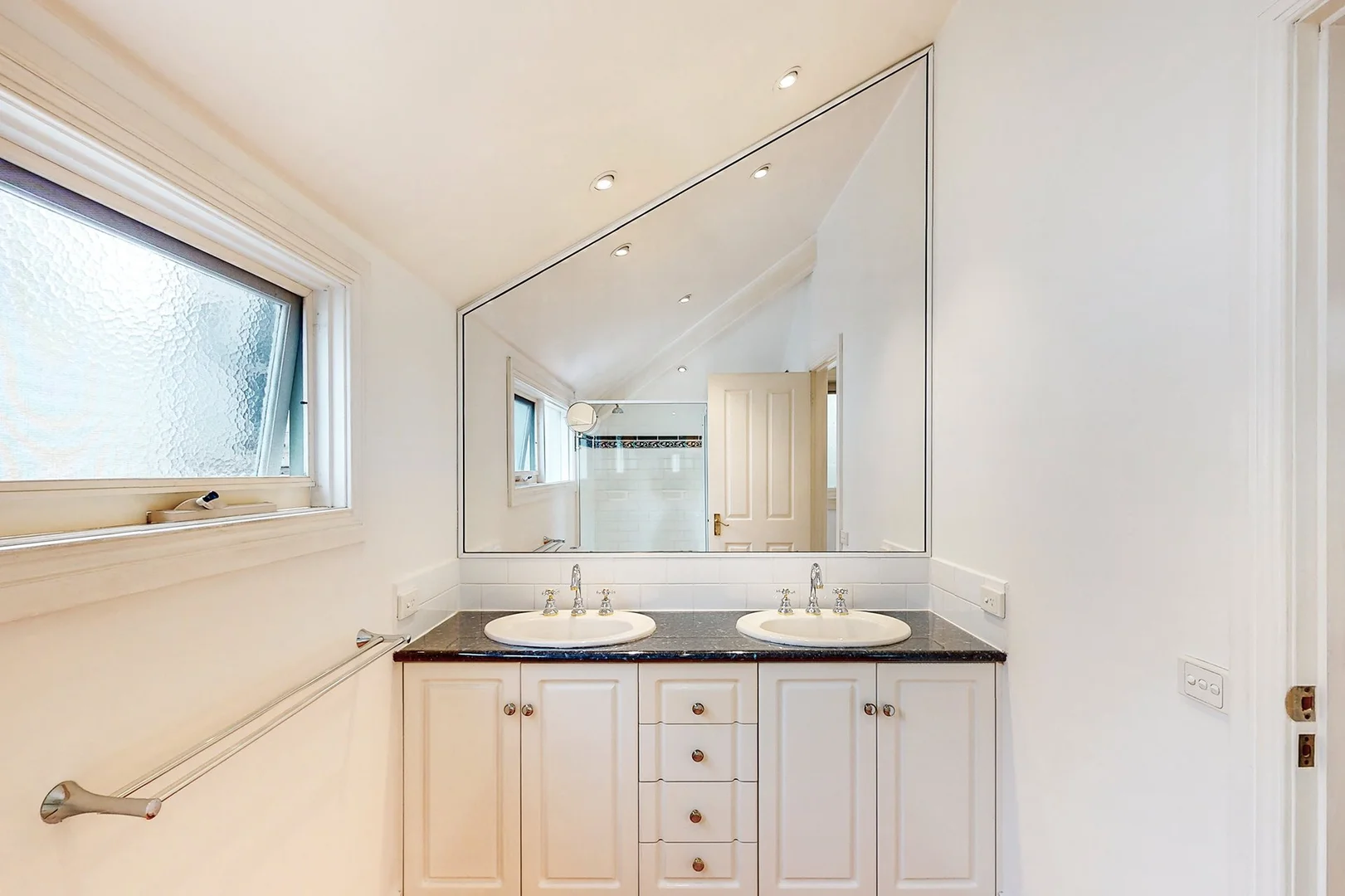 Additional image 9 of 14 Henderson Street, South Melbourne VIC 3205