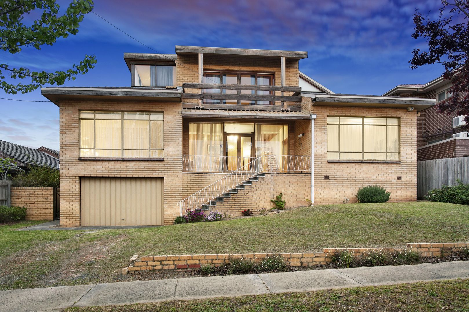 28 Aikman Crescent, Chadstone VIC 3148, Image 1