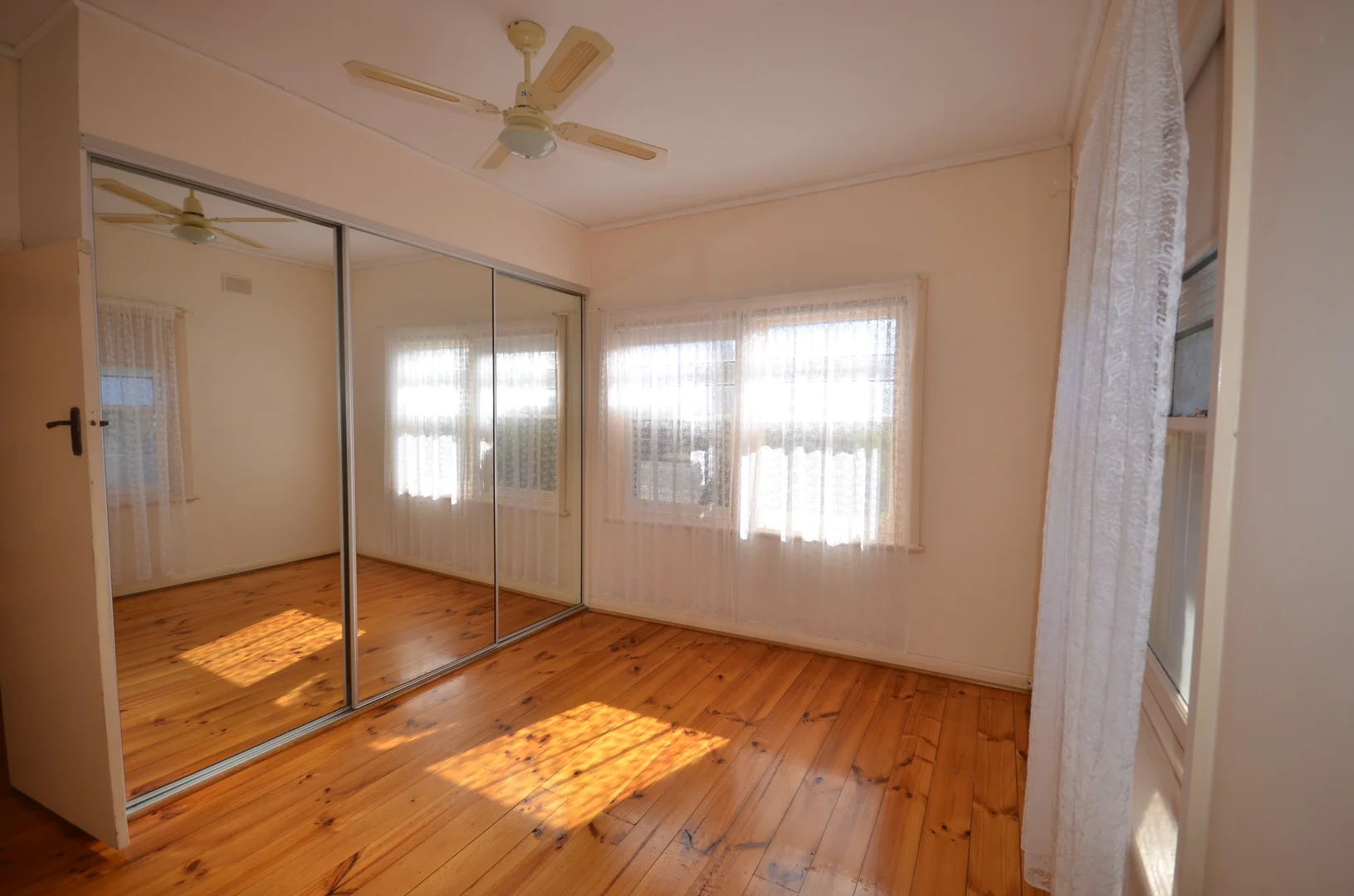 Additional image 11 of 8 Guilford St, Clare SA 5453