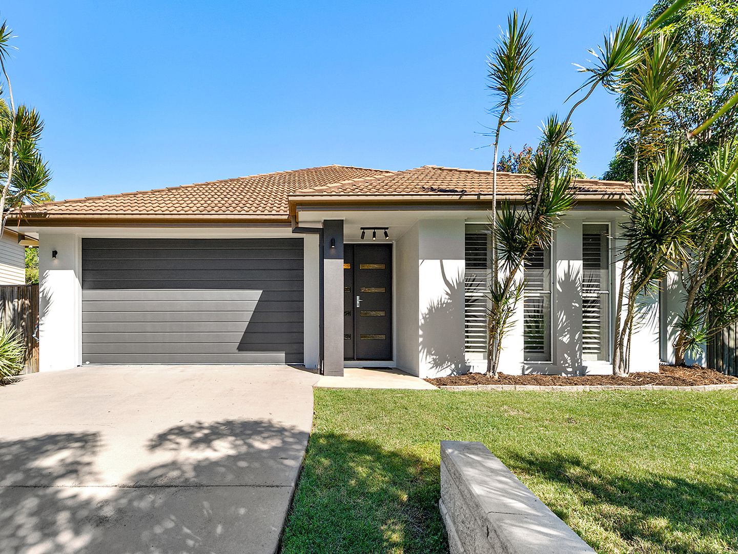 12 Ironbark Circuit, Everton Hills QLD 4053, Image 1