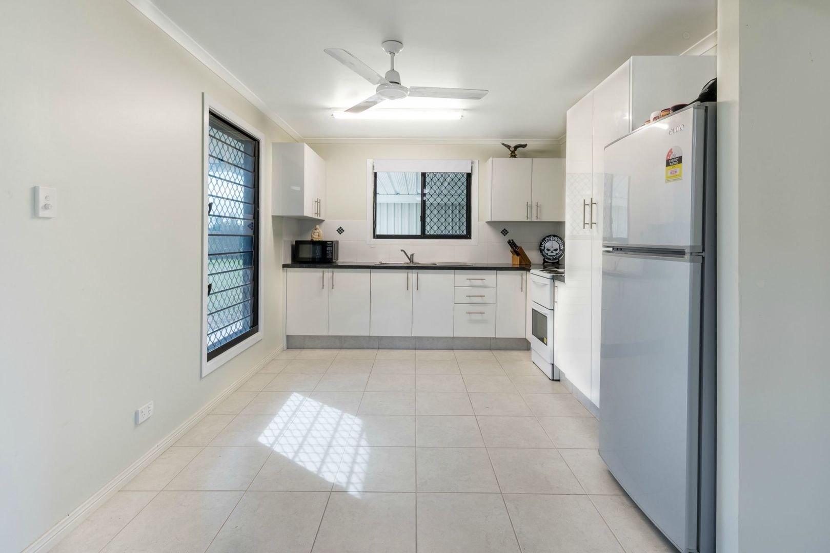 38 Mezzens Road, Sunnyside QLD 4737, Image 2