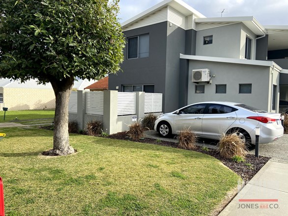 1/15 Kweda Way, Nollamara WA 6061