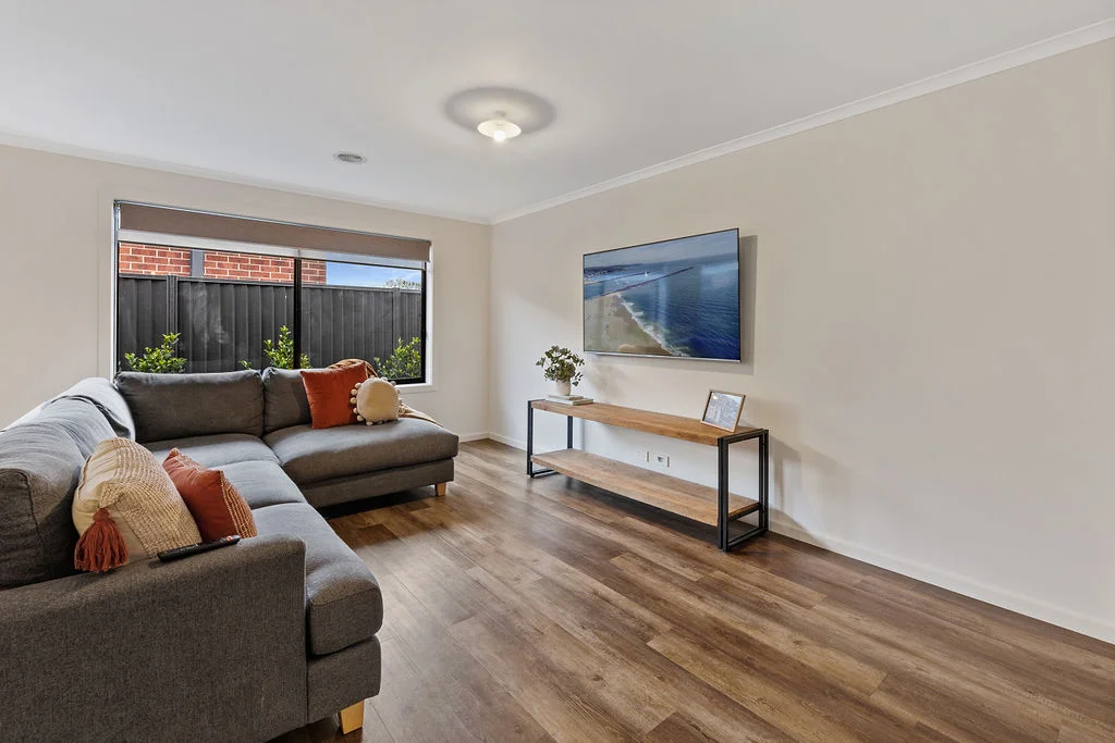 Additional image 6 of 15b Cowie Street, Ballan VIC 3342