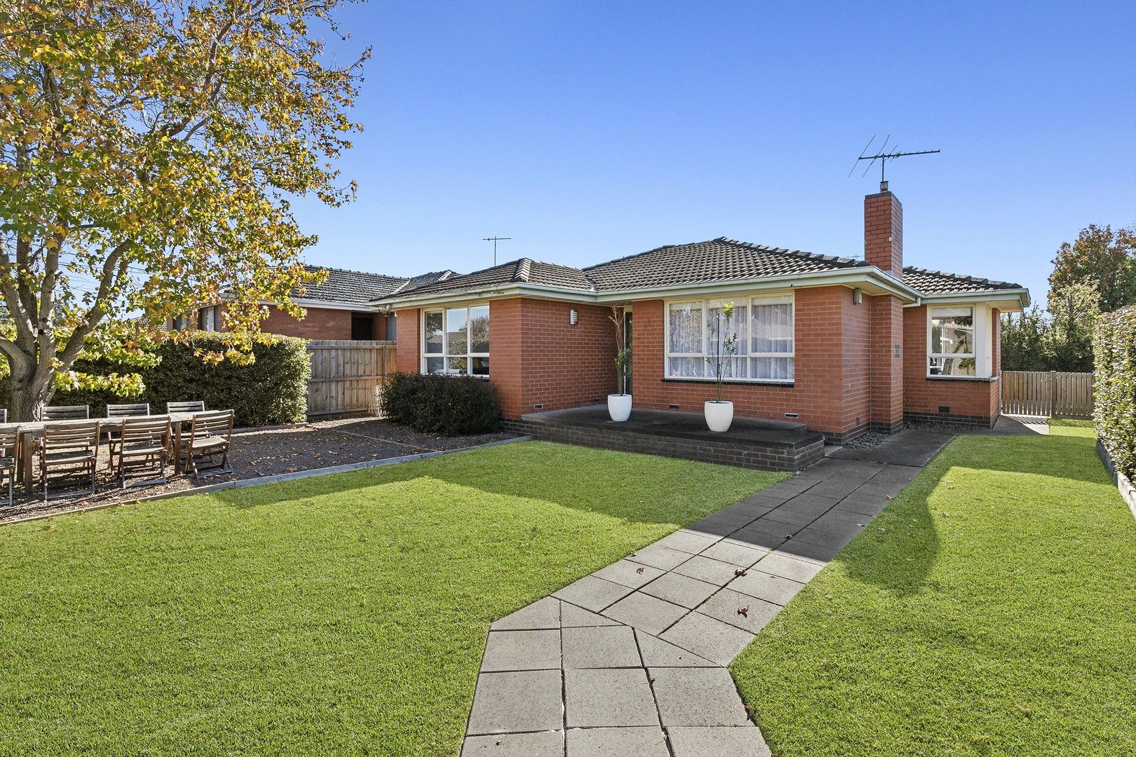 3 bedrooms House in 76 Neil Street BELL POST HILL VIC, 3215