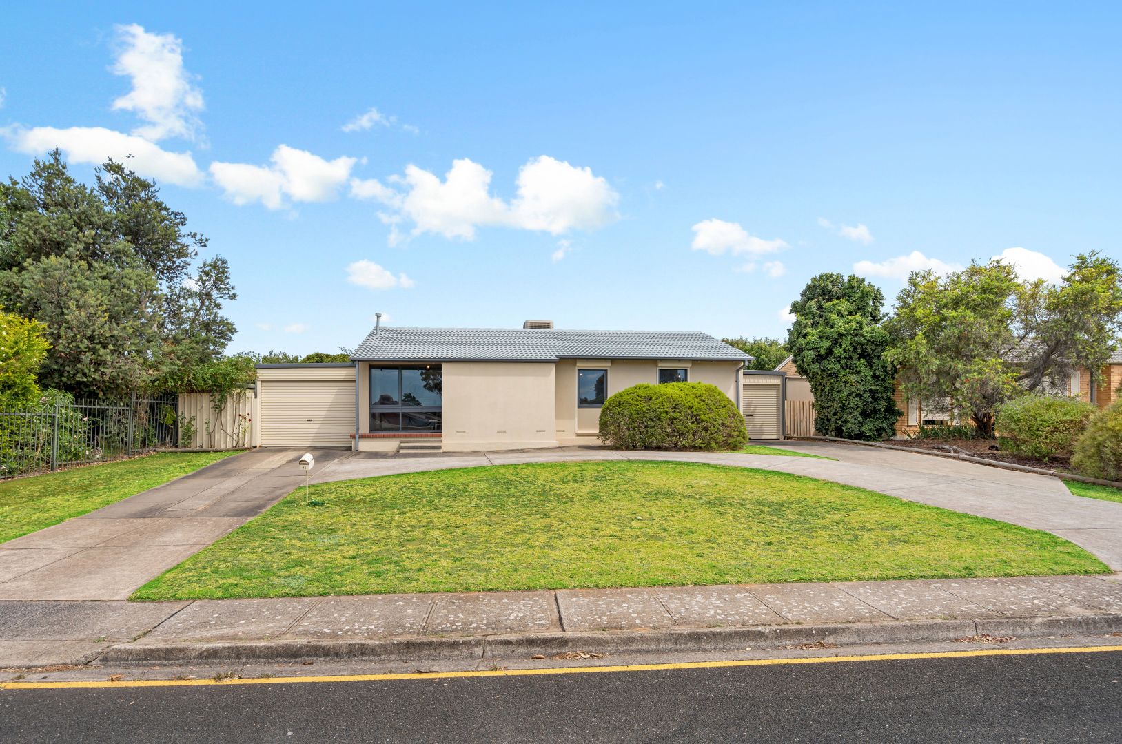 41 Orana Drive, Morphett Vale SA 5162, Image 2