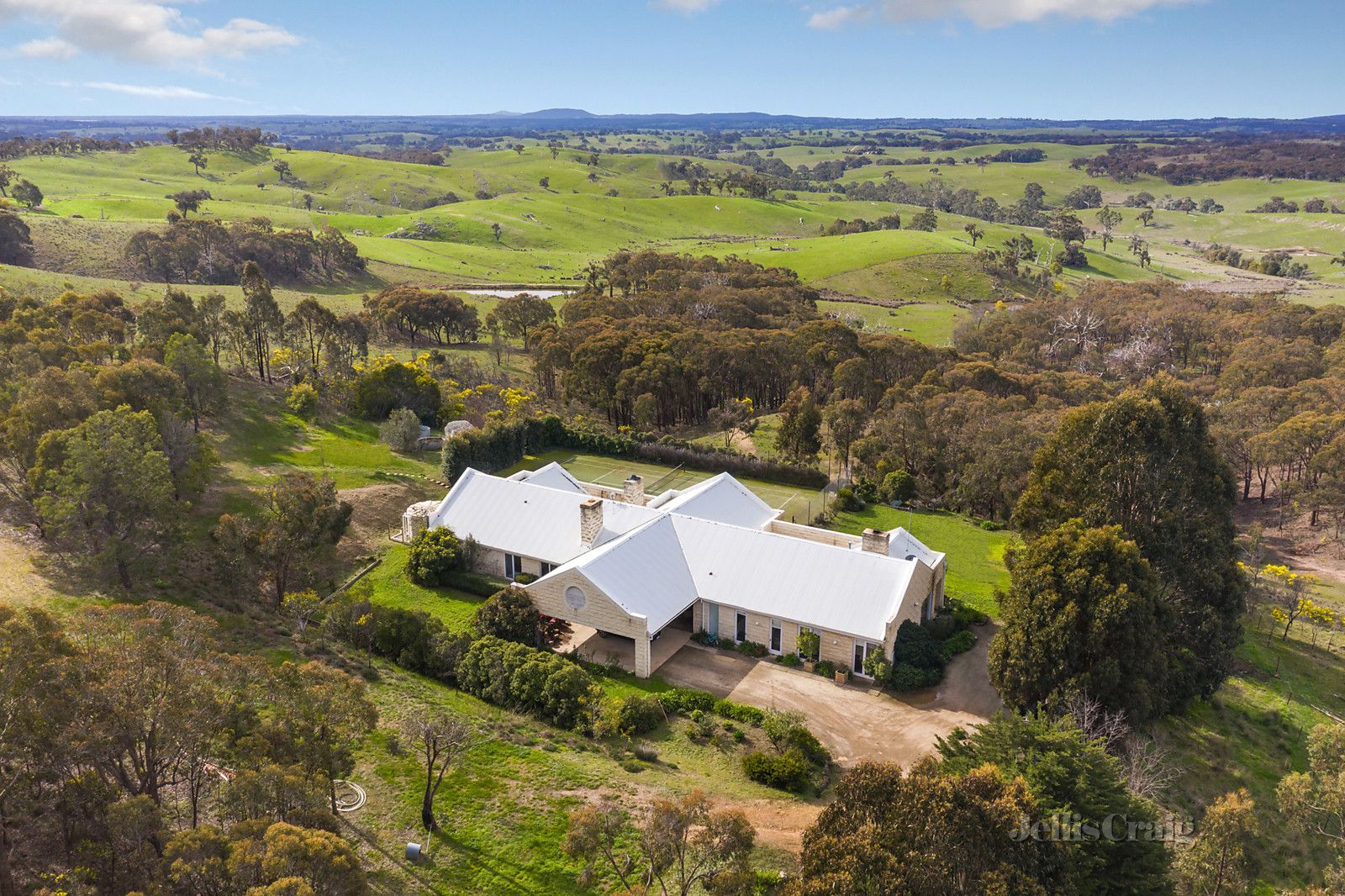 Lancefield VIC 3435 House for Sale 1,200,000 Domain
