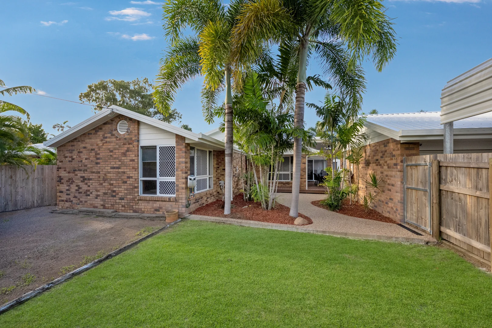 Additional image 8 of 17 Hillgrove Court, Bushland Beach QLD 4818