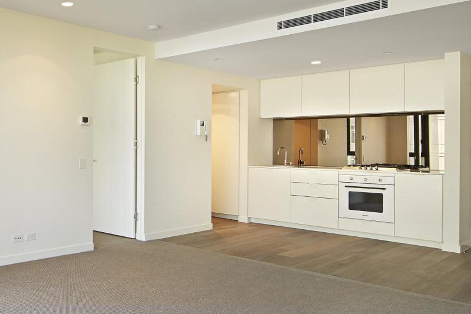 1 bedrooms Apartment / Unit / Flat in 306/681 Chapel Street SOUTH YARRA VIC, 3141