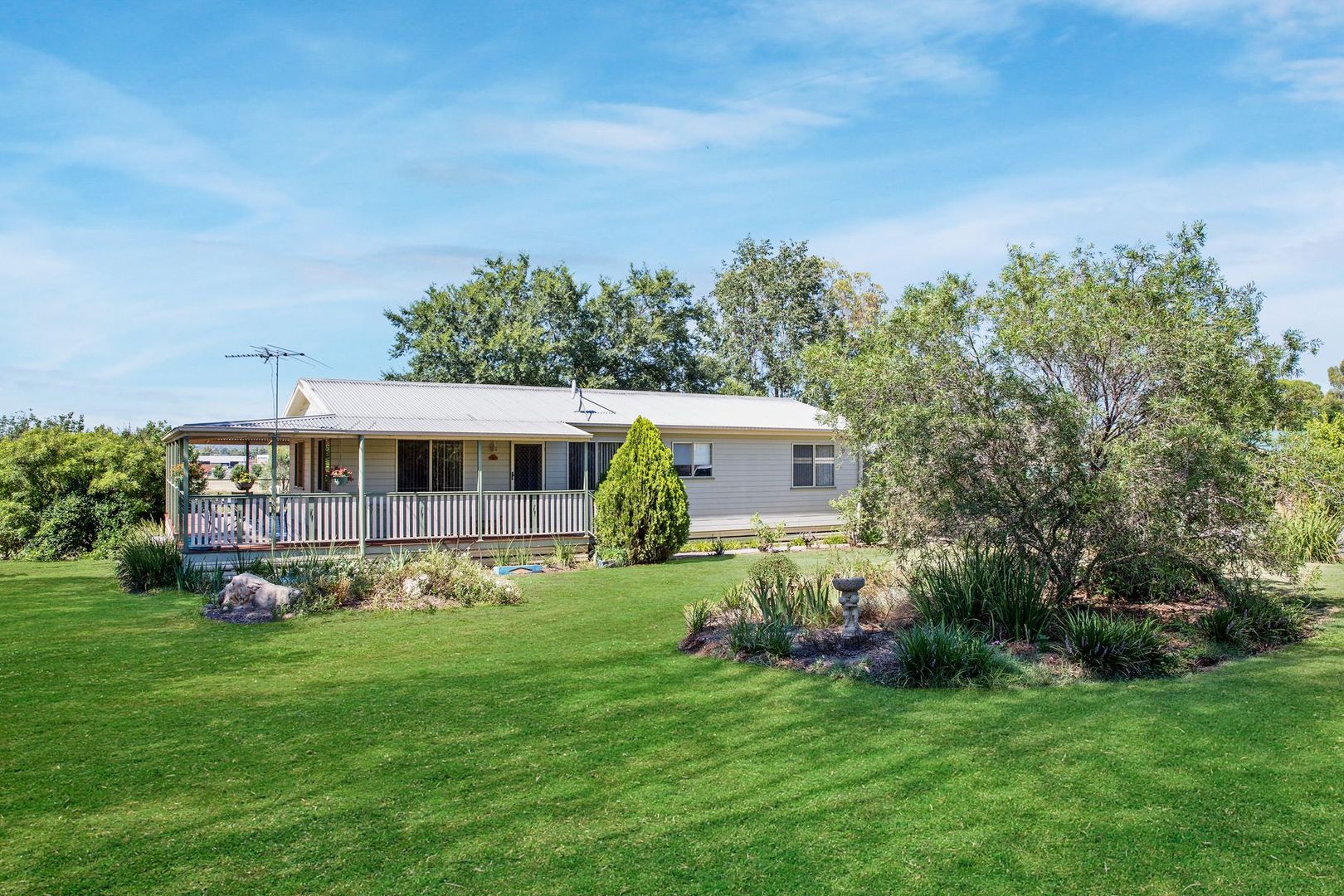 1 Delvyn Drive, Inverell NSW 2360, Image 1