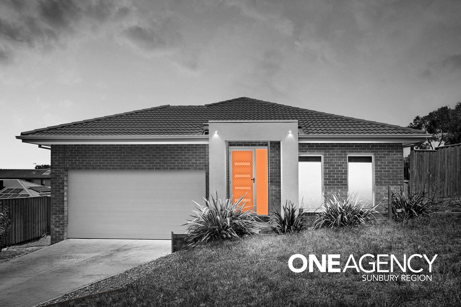 4 bedrooms House in 9 Grand Ridge Way SUNBURY VIC, 3429