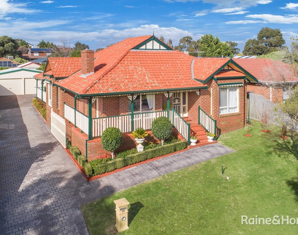 21 Lawrence Avenue, Sunbury VIC 3429