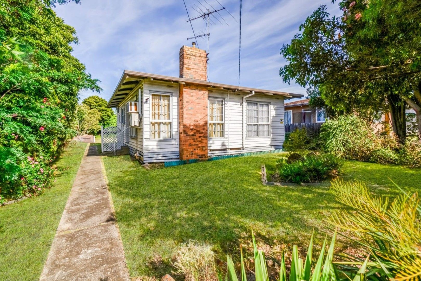 3 bedrooms House in 12 Zinnia Street NORLANE VIC, 3214