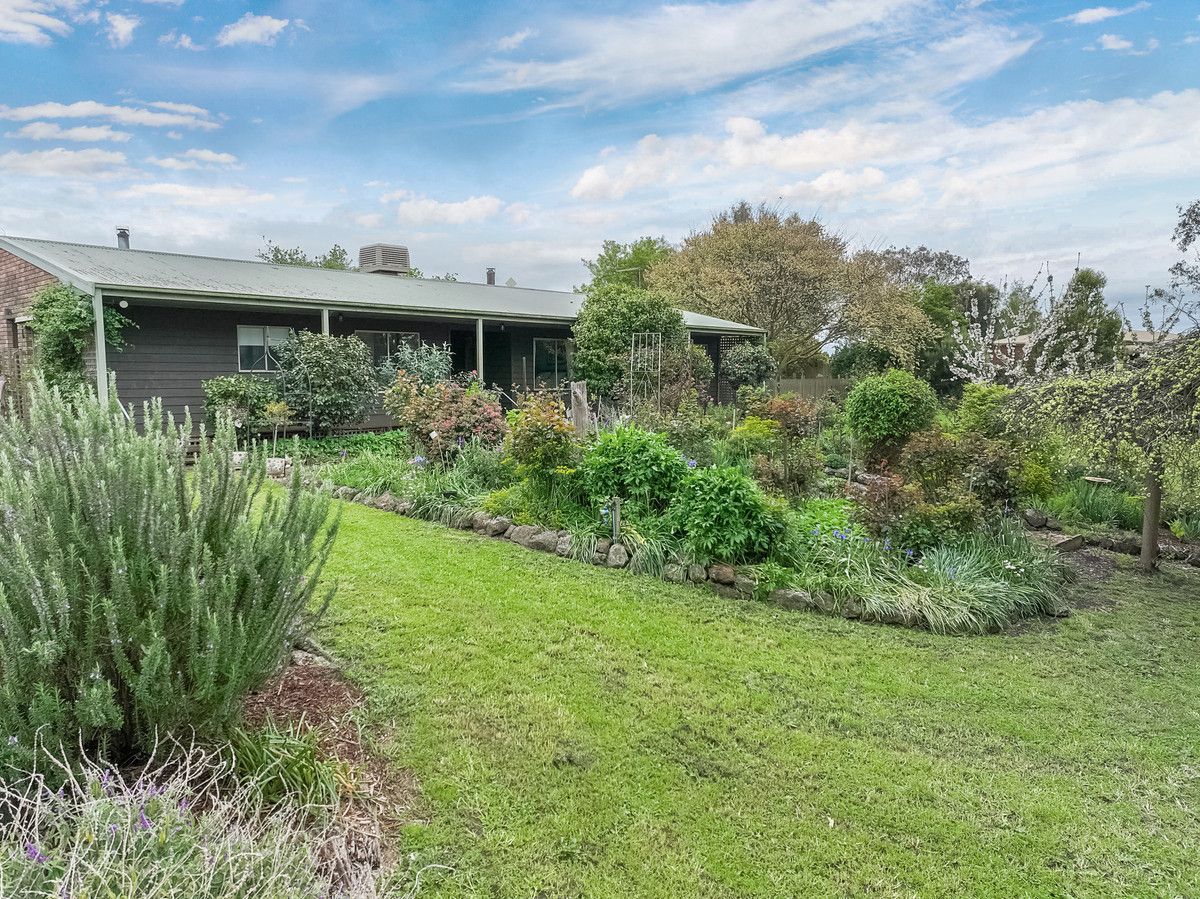 15 Ryans Lane, Coragulac VIC 3249, Image 1