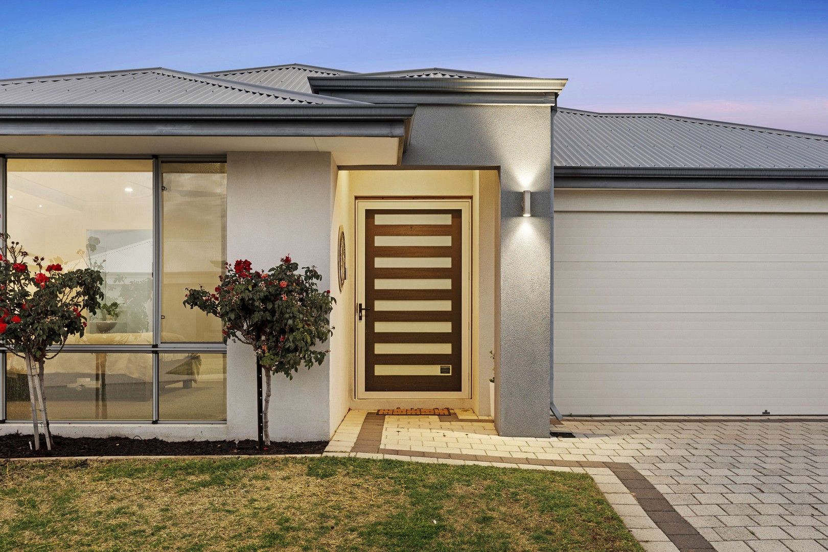 4 bedrooms House in 6 Sissinghurst Crescent LANDSDALE WA, 6065