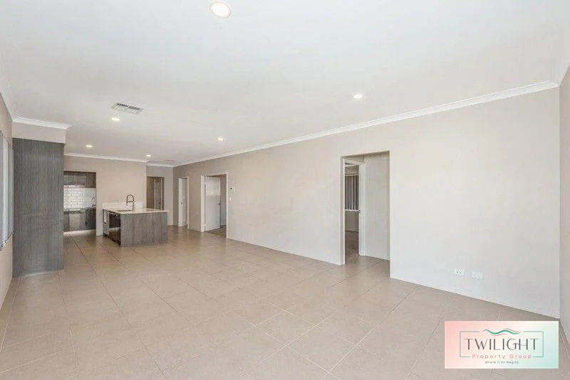 Additional image 11 of 2 Worlington Loop, Meadow Springs WA 6210