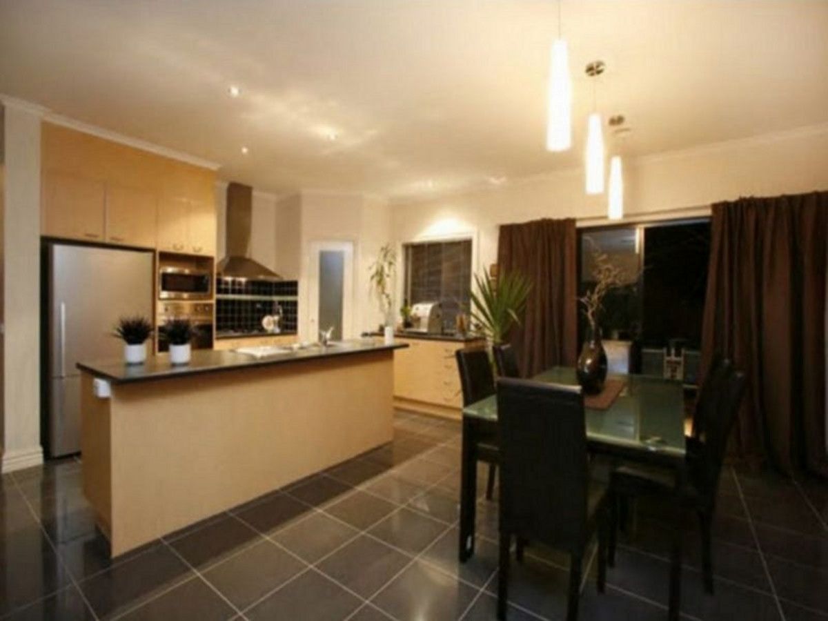 4 Peppercorn Court, Sanctuary Lakes VIC 3030 House For Rent Domain