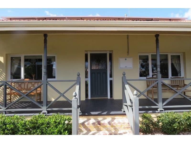 17 Mclaren Street, South Fremantle WA 6162, Image 0