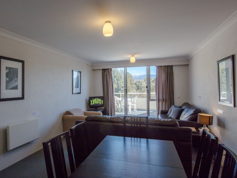 512/10 Kosciuszko Road, Jindabyne NSW 2627, Image 2