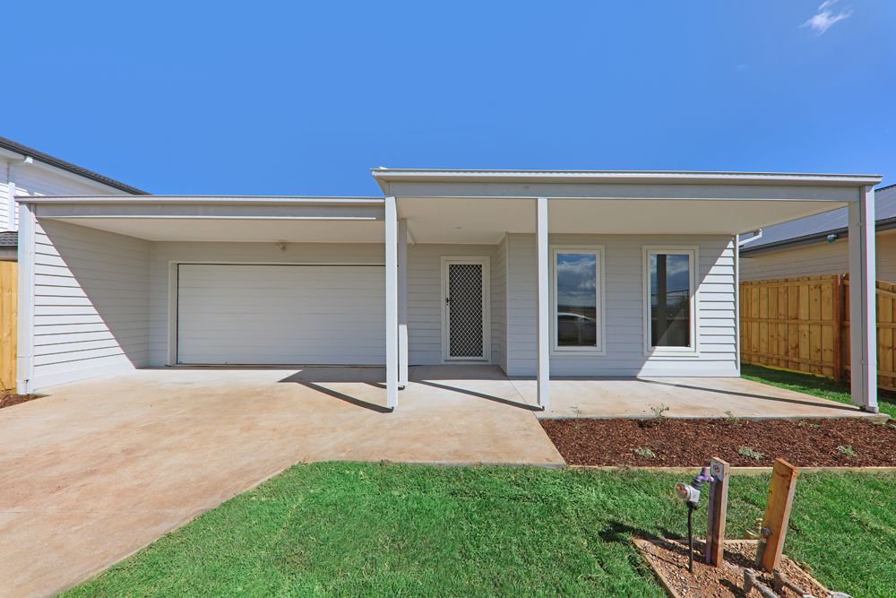 4 bedrooms House in 175 St Arnaud Road EYNESBURY VIC, 3338