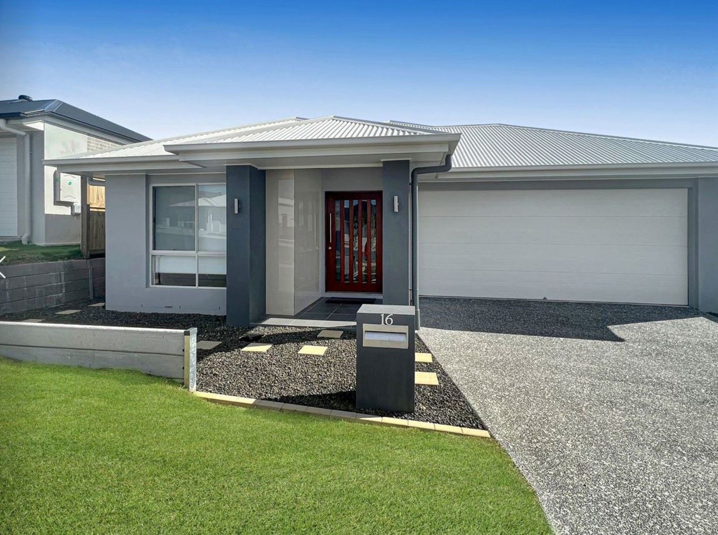 4 bedrooms House in 16 Southwood St SOUTH RIPLEY QLD, 4306