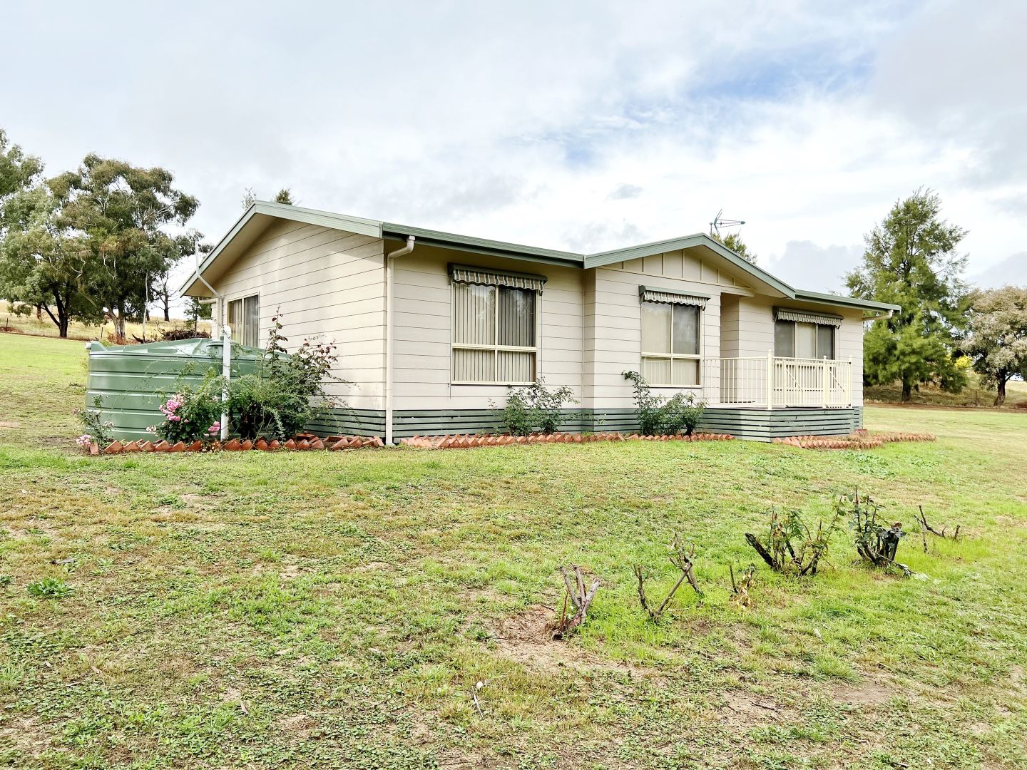 31 Donges Road, Young NSW 2594, Image 1