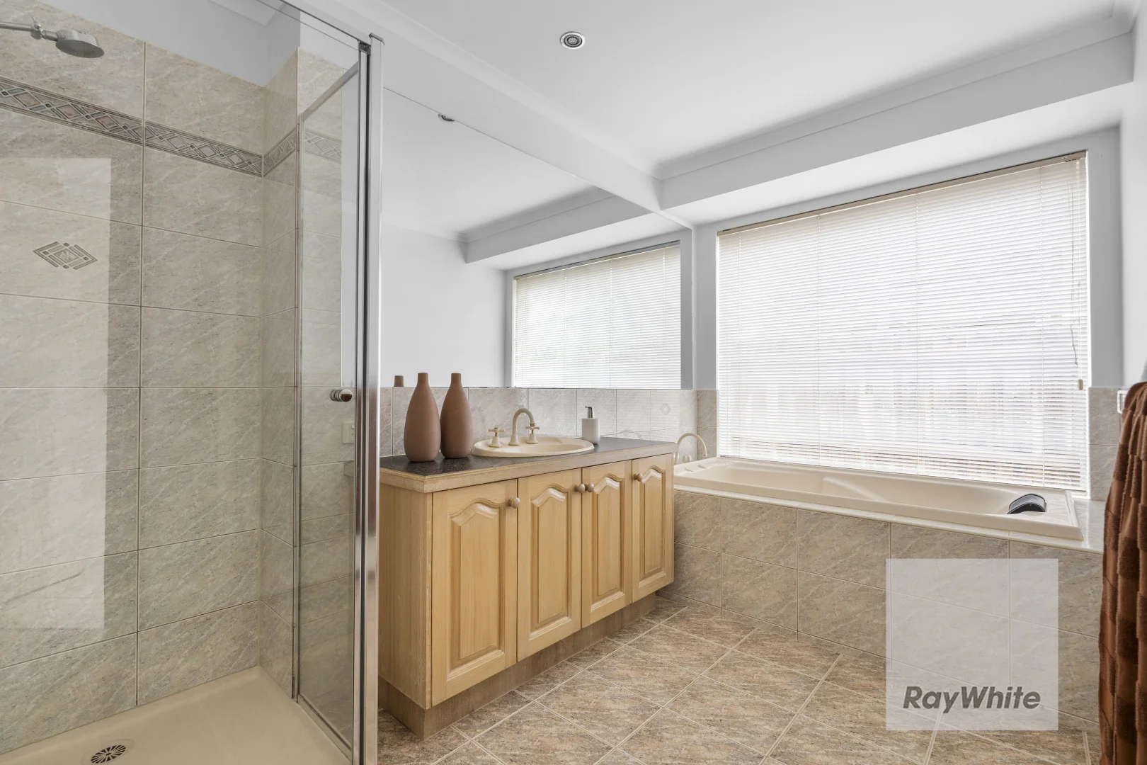 Additional image 14 of 38 Grevillia Drive, Mill Park VIC 3082