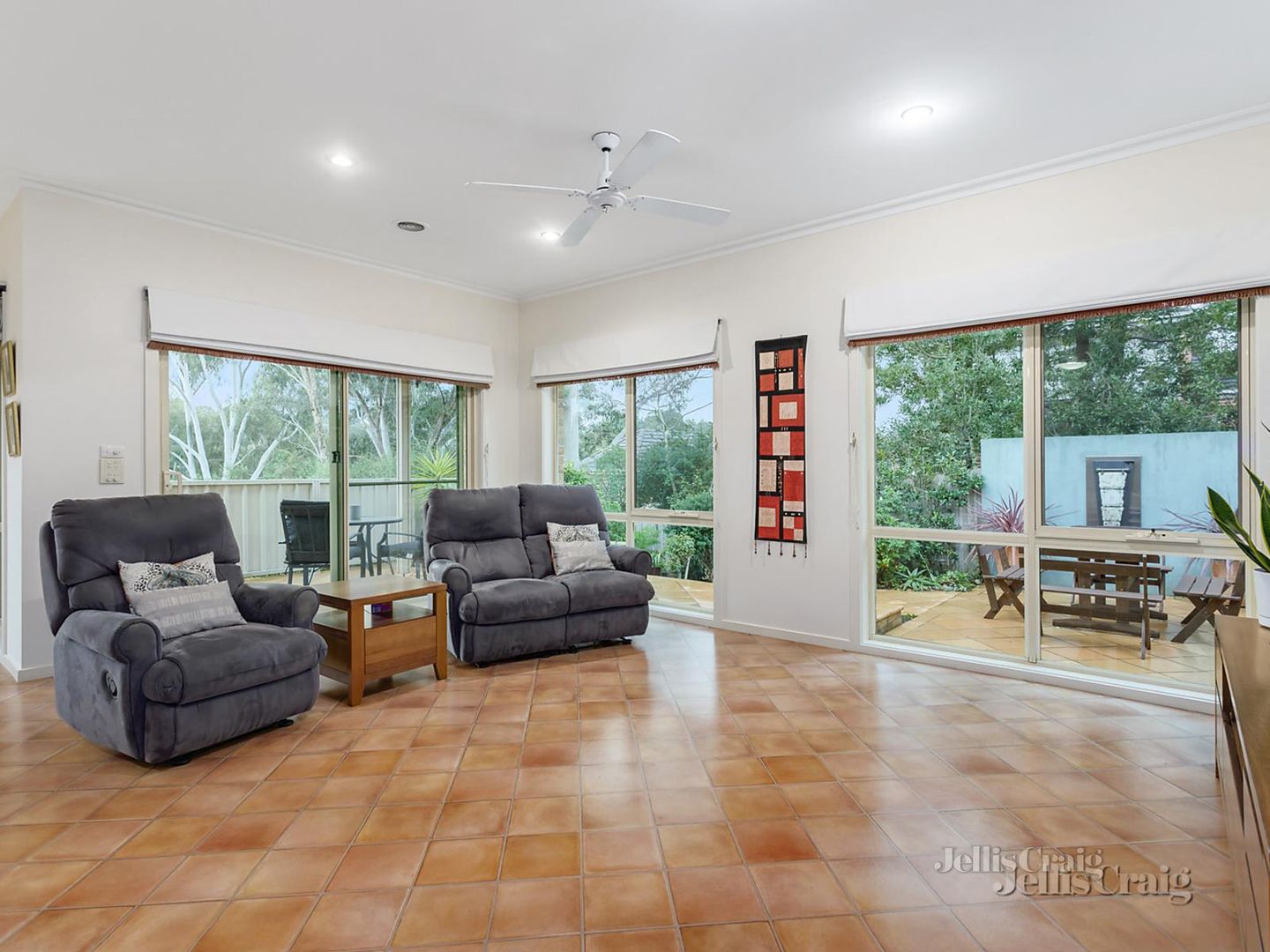 9 Moorakyne Place, Mitcham VIC 3132, Image 1