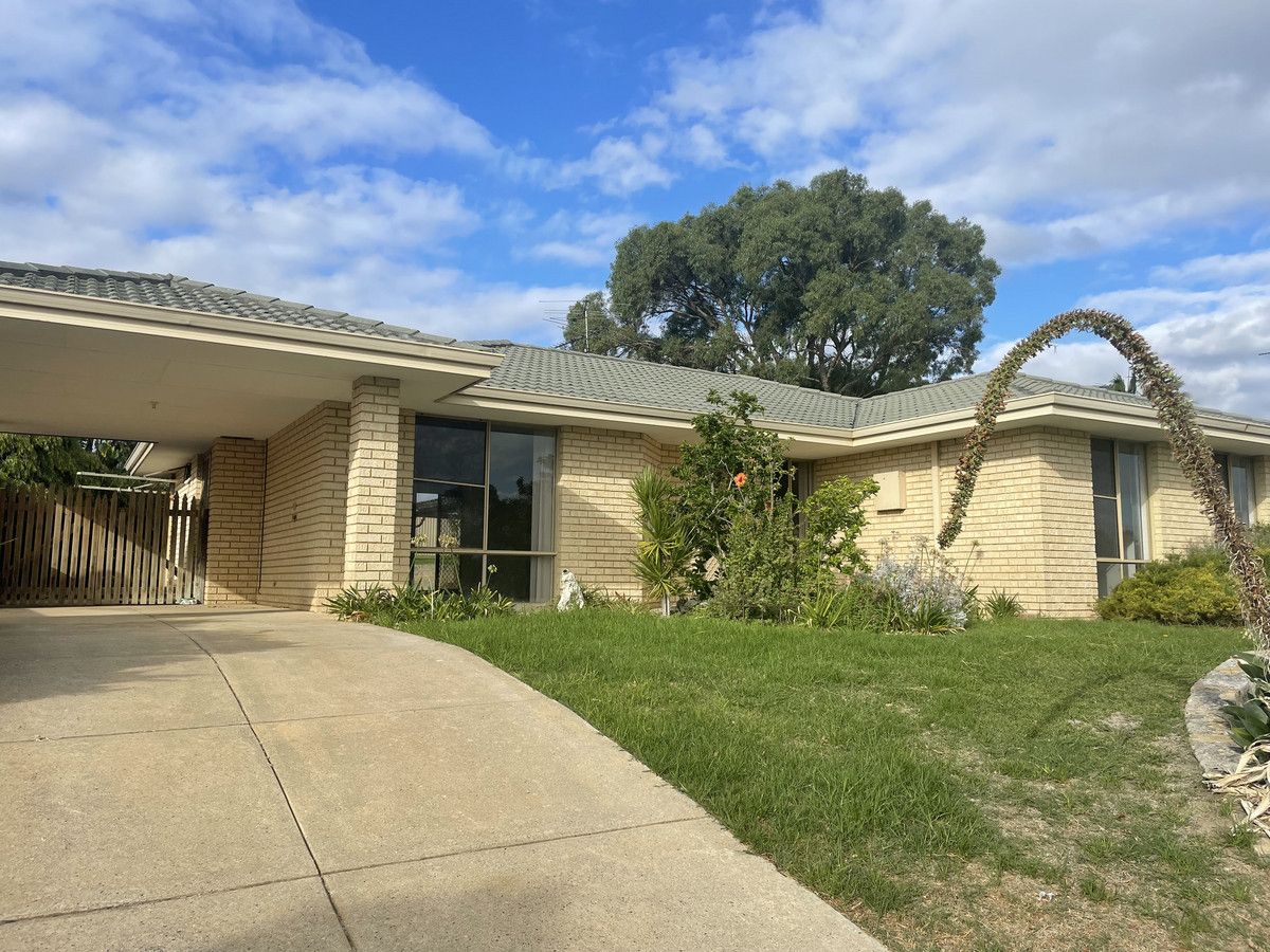 4 bedrooms House in 45 Casuarina Drive HALLS HEAD WA, 6210