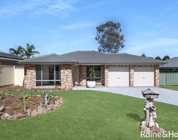 18 Robinia Way, Worrigee NSW 2540