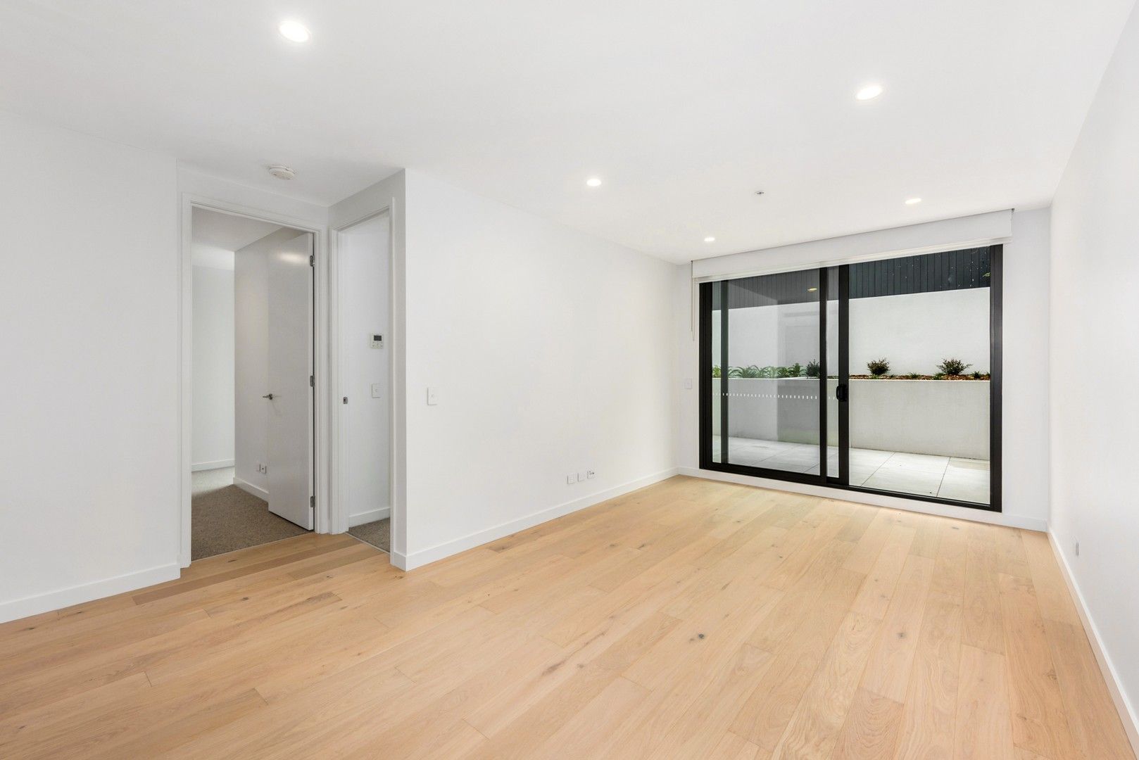 2 bedrooms Apartment / Unit / Flat in G02/555 Burke Road CAMBERWELL VIC, 3124