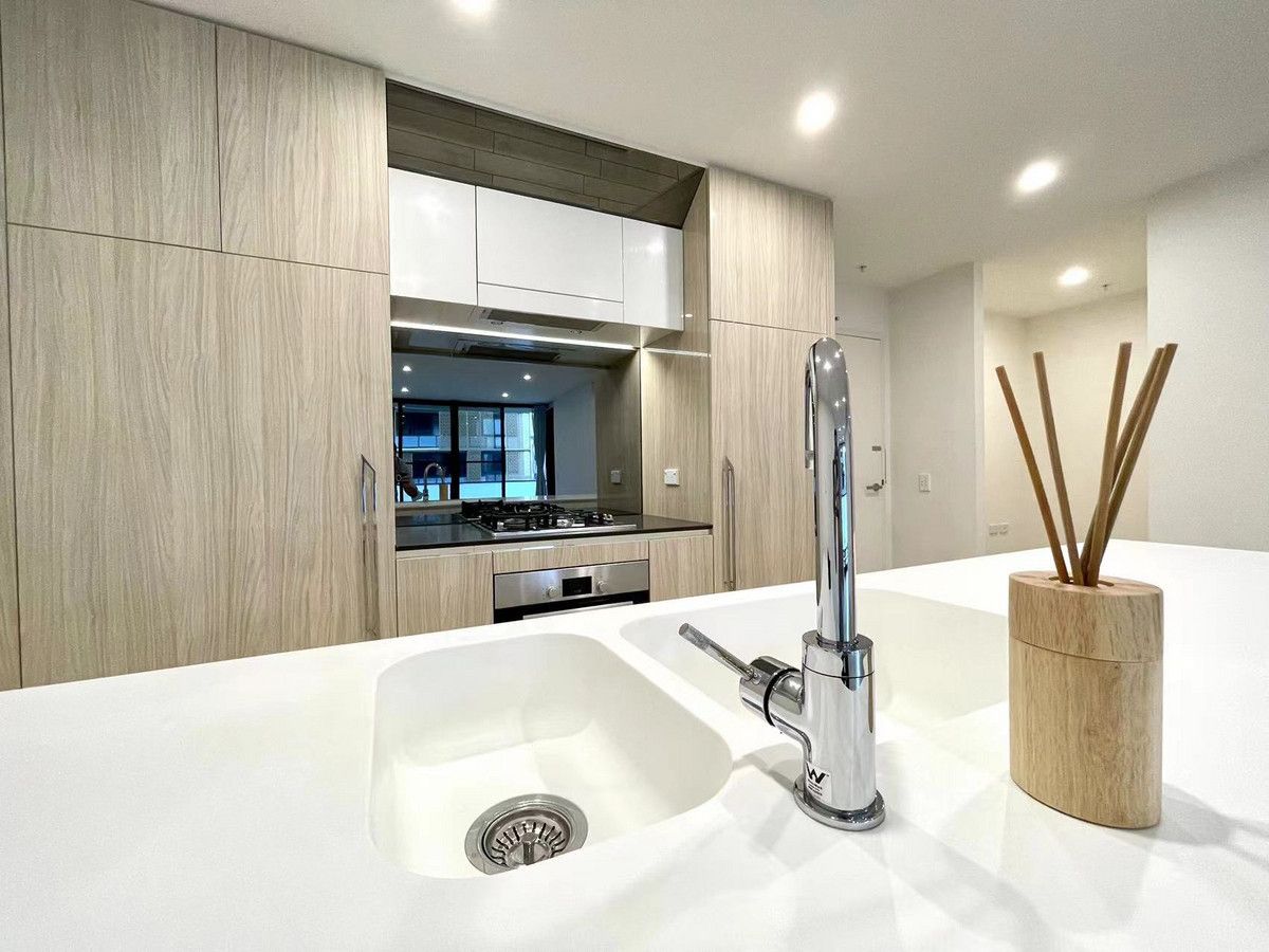 2 bedrooms Apartment / Unit / Flat in 421/1B Burroway Road WENTWORTH POINT NSW, 2127