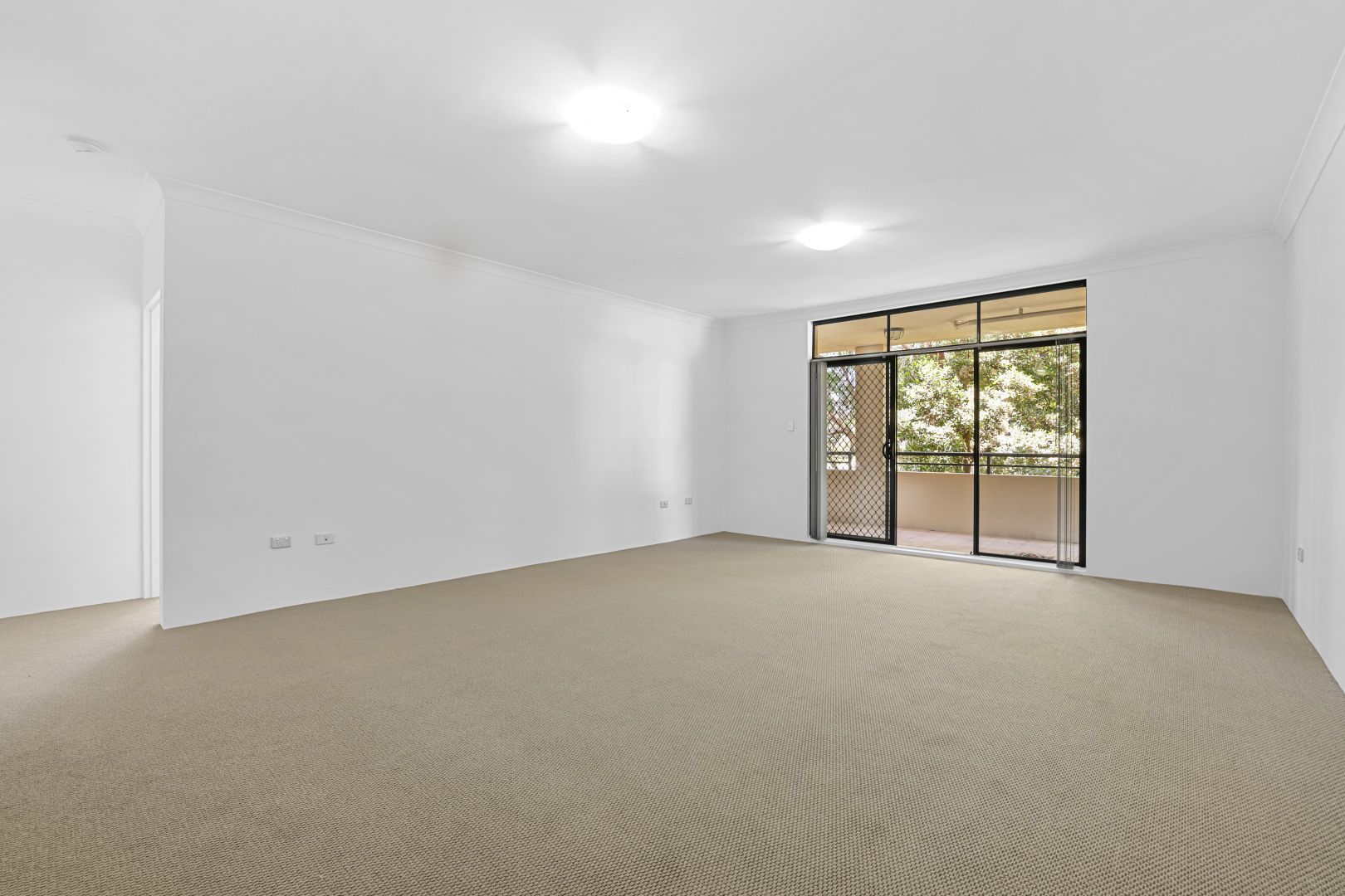 7/2-6 Shaftesbury Street, Carlton NSW 2218, Image 2