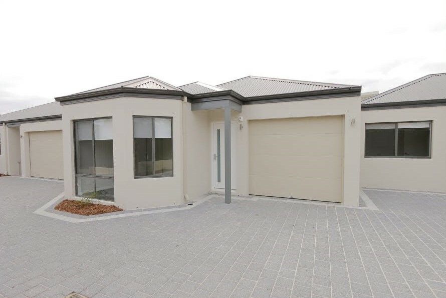 1 bedrooms Villa in 130C Safety Bay Road SHOALWATER WA, 6169