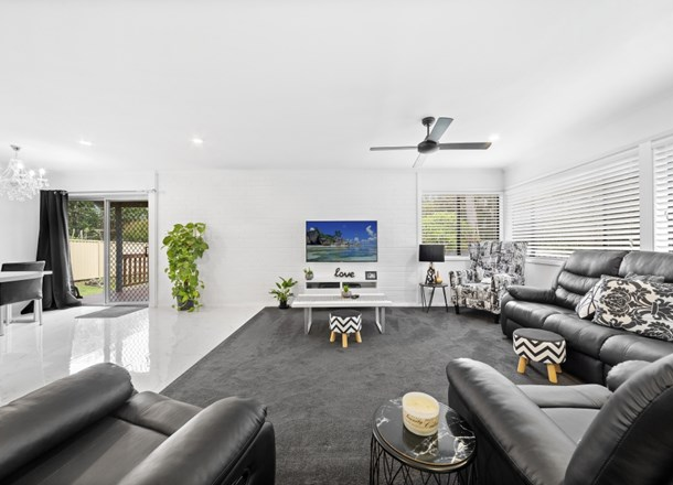 1/2 Lakewood Avenue, Green Point NSW 2251