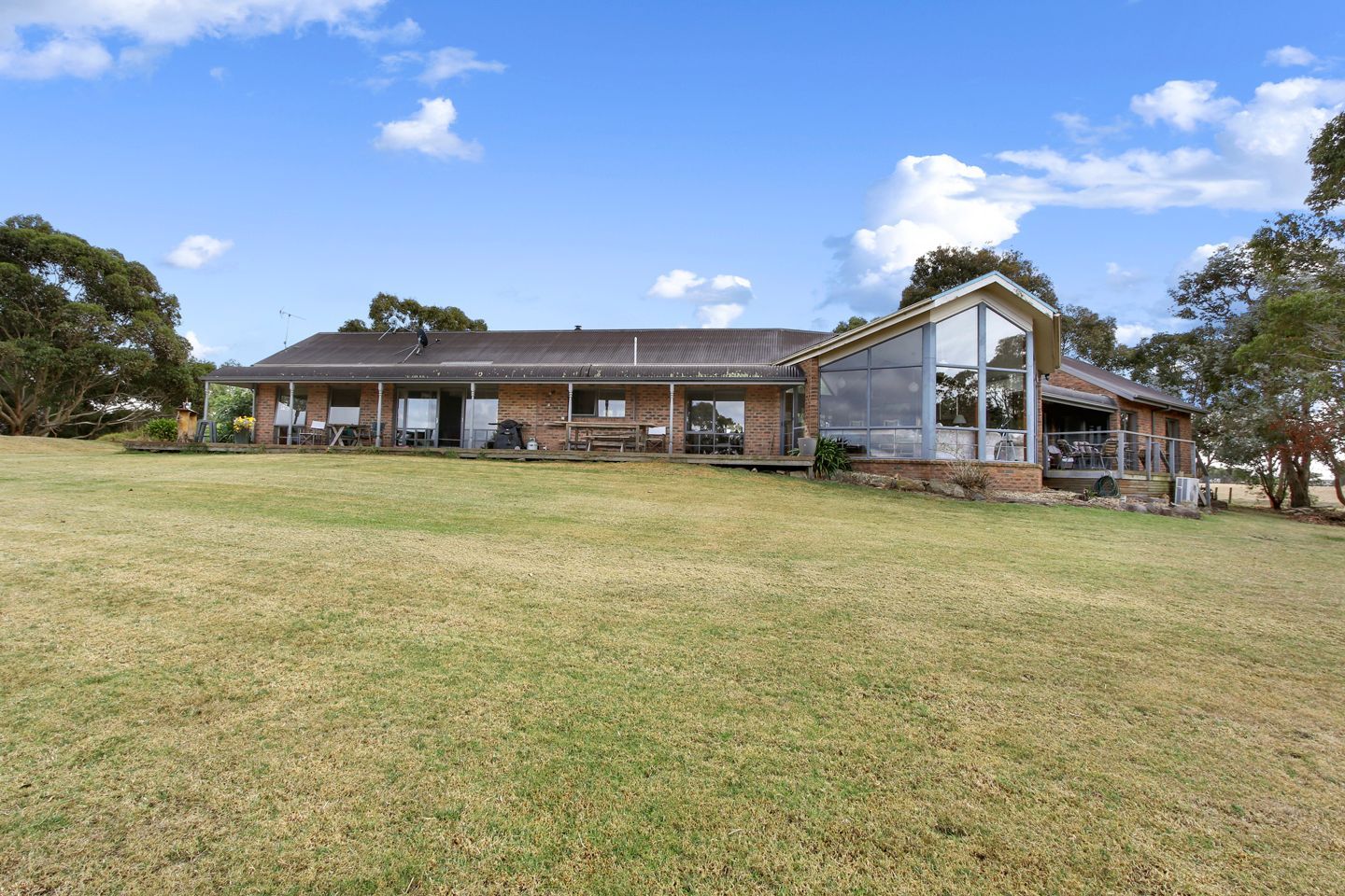 10 LAKE TIDE AVENUE, Newlands Arm VIC 3875 Rural Lifestyle Property