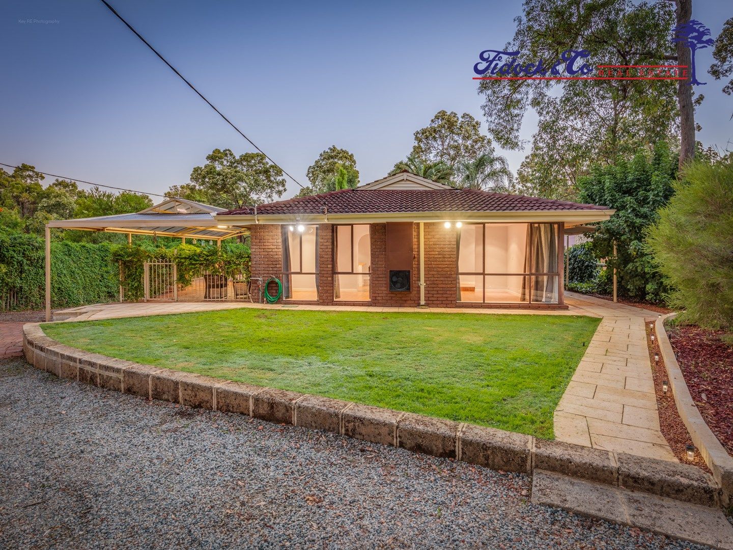 27 Raeburn Road, Roleystone WA 6111, Image 0