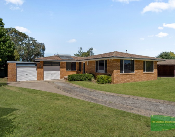 25 Miriyan Drive, Kelso NSW 2795