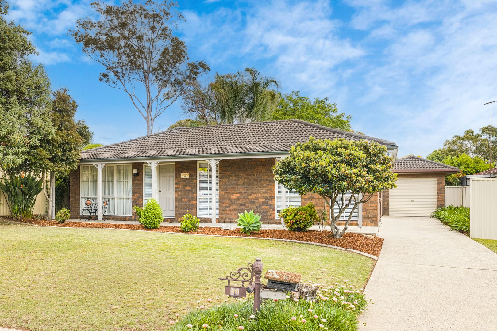 35 Condello Crescent, Edensor Park NSW 2176, Image 2