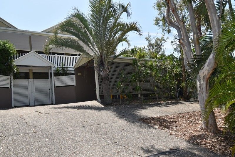 3 bedrooms House in 2/22 Orealla Cres SUNRISE BEACH QLD, 4567