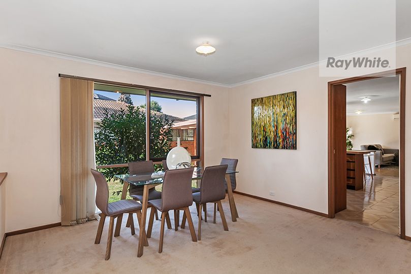 11 Hargrave Court, Mill Park VIC 3082, Image 2