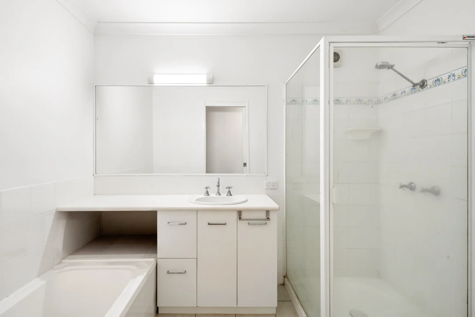 Additional image 13 of 19 Forbes Avenue, Frenchville QLD 4701