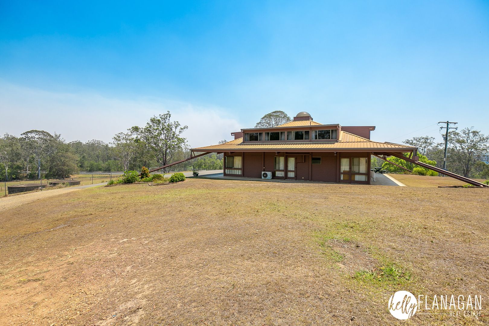 748 Armidale Road, Skillion Flat NSW 2440, Image 2