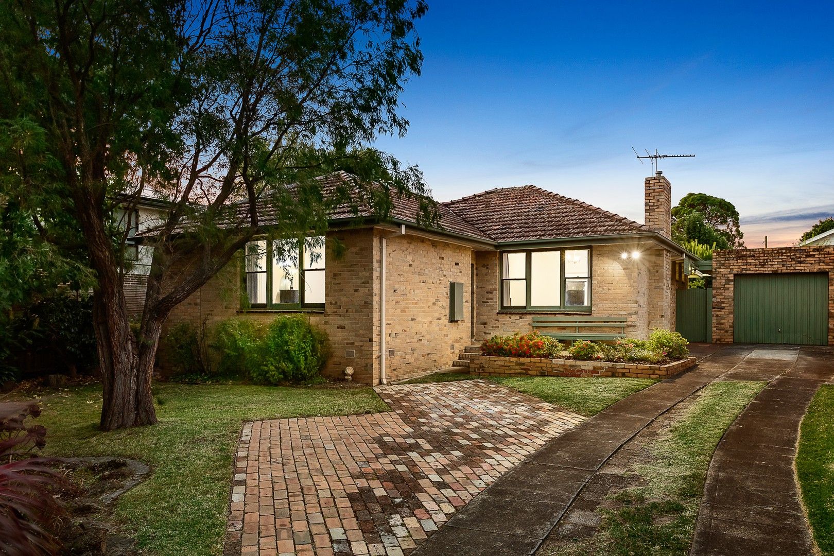 7 Barrina Street, Blackburn South VIC 3130, Image 1