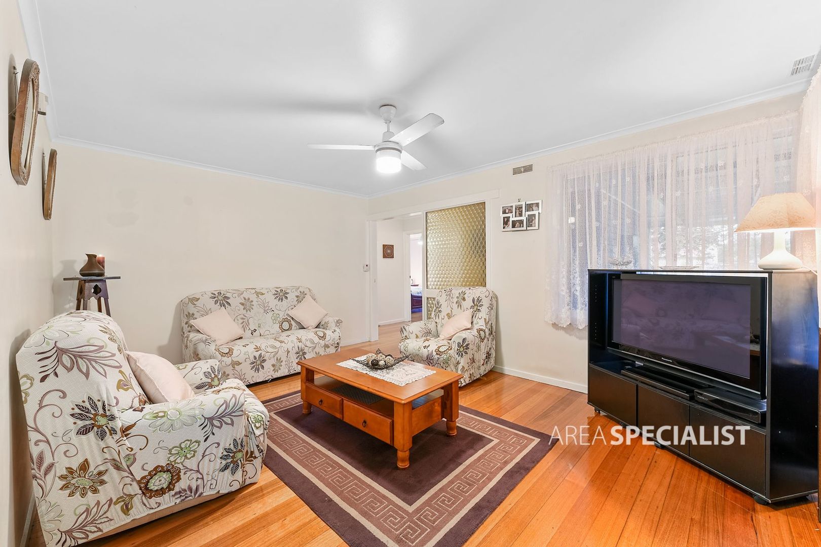 8 Grayling Crescent, Keysborough VIC 3173, Image 2