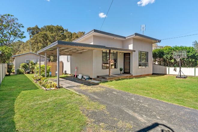 Picture of 10 Squirrel Street, WOY WOY NSW 2256