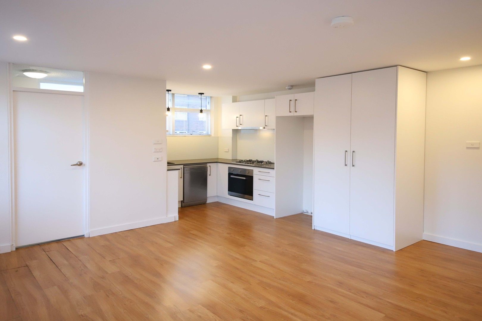 Apartment / Unit / Flat in 67/5 Esplanade, ELIZABETH BAY NSW, 2011