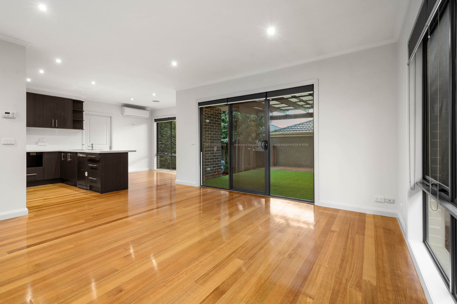 3/2 Kenneth Road, Bayswater VIC 3153, Image 1