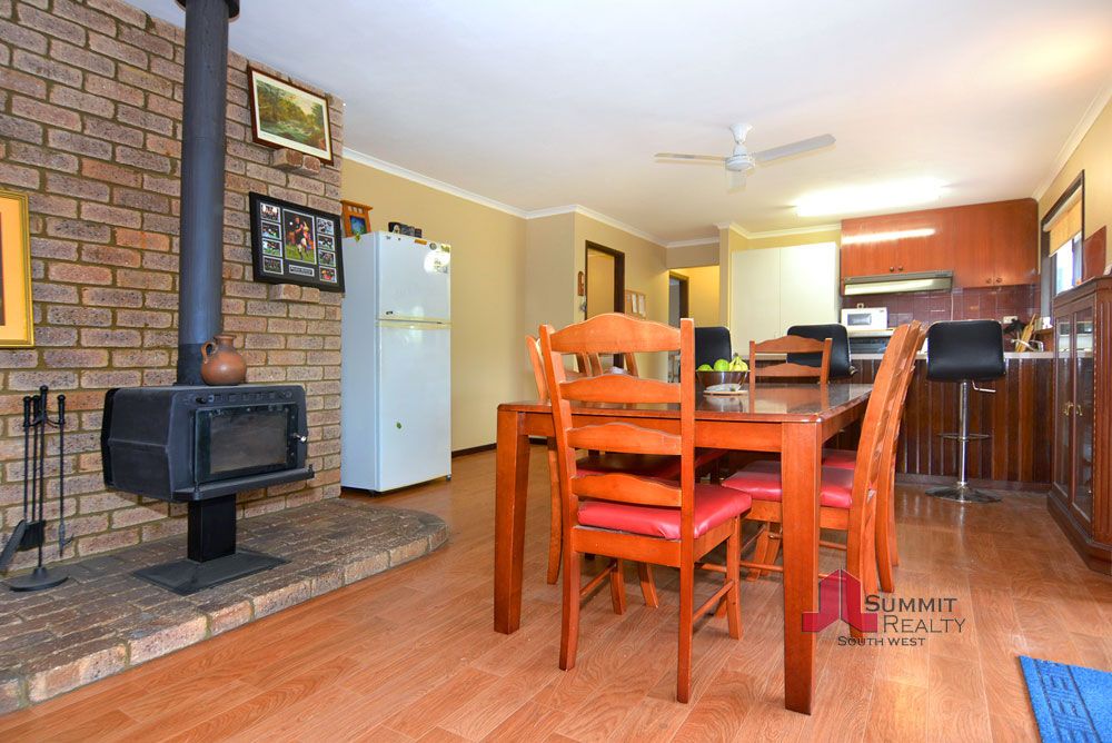 9 Fairway Terrace, Preston Beach WA 6215, Image 2