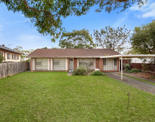 4 Cobb Place, Ambarvale NSW 2560